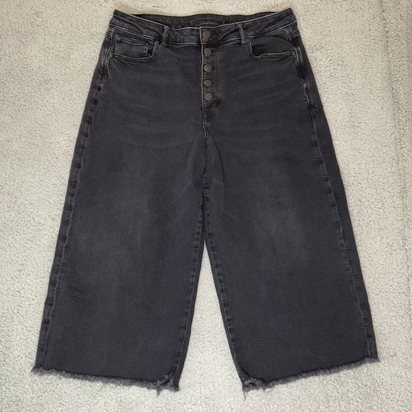 American‎ Eagle Denim Jeans Women 16 Super Stretch Wide Cropped Black Button Fly - Picture 1 of 11